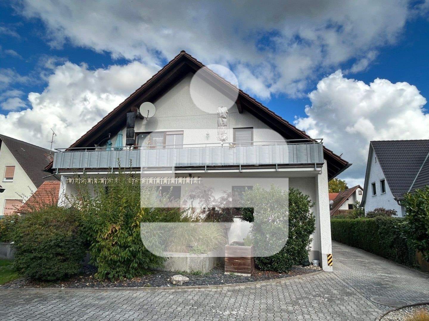 Immobilie in Herzogenaurach - Mehrfamilienhaus in Niederndorf...Renditeobjekt - Vier Wohneinheiten vermietet... - Bild 1