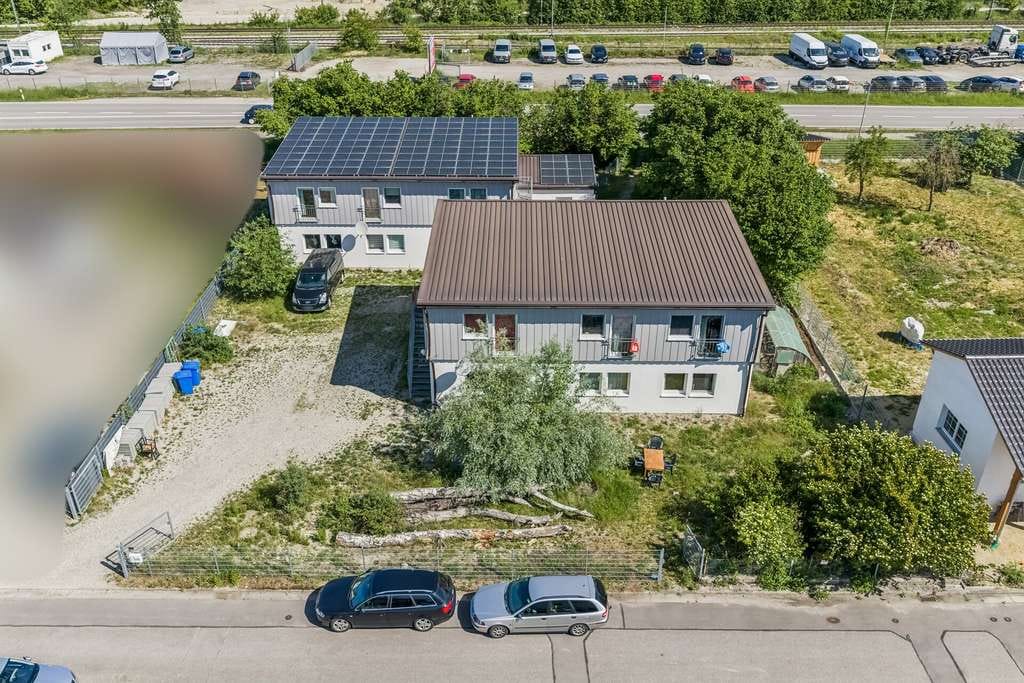 Immobilie in Loiching - Zwei Gebäude (Bj. 2015) für soziale oder ggf. gewerbliche Zwecke (z.B. Wohnheim, Arbeiterunterkunft) - Bild 1