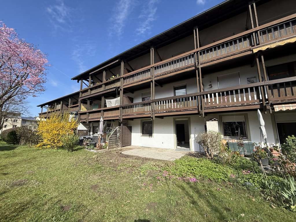Immobilie in Bad Reichenhall - 1-Zimmer-Apartment mit Terrasse und Tiefgarage – viel Potenzial in sonniger Lage Bad Reichenhalls - Bild 0