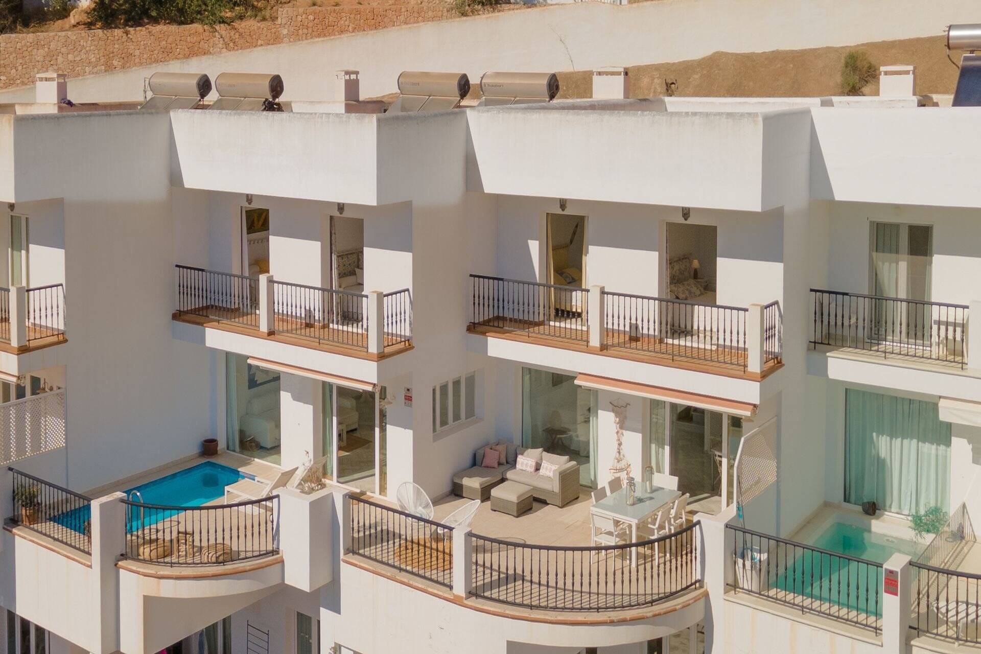 Immobilie in Miesitz - Lichtdurchflutetes Penthouse mit schönen Meerblick, 4 Schlafzimmern und privaten Pool - Bild 3