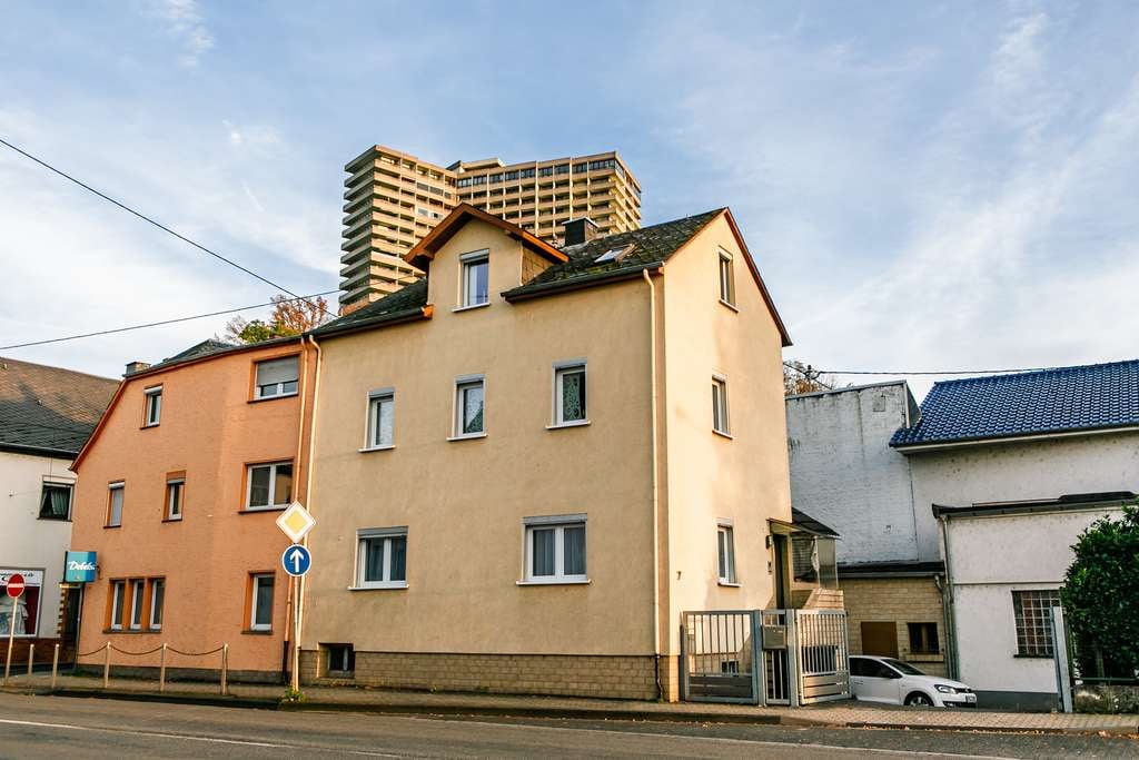 Immobilie in Vallendar - Umfangreich saniertes Stadthaus in zentraler Lage! - Bild 1