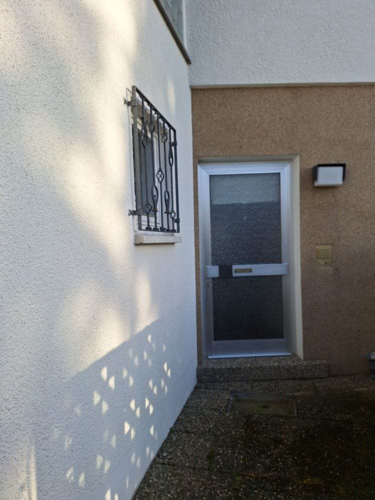Immobilie in Bisingen - Geräumiges 13-Zimmer-Einfamilienhaus mit gehobener Innenausstattung in Bisingen - Bild 1