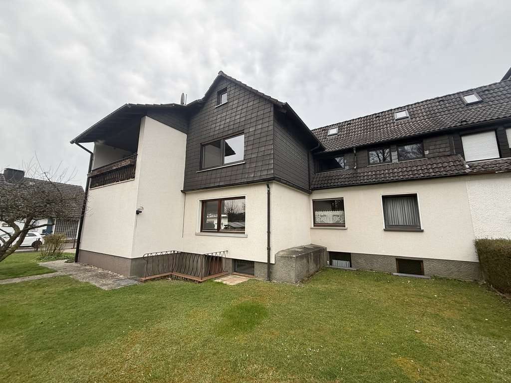 Immobilie in Attendorn - Geräumiges Doppelhaus mit 2 Wohneinheiten in Attendorn - Bild 1