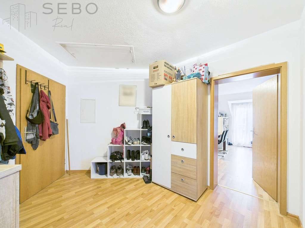 Immobilie in Borsdorf - Vermietete 2-Zimmer-Dachgeschosswohnung in grüner Lage von Borsdorf inkl. Tiefgarage - Bild 3
