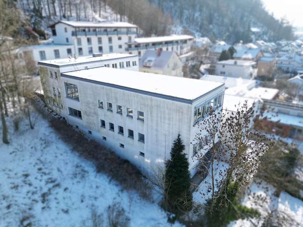 Immobilie in Bogen - Bezugsfreie 2-Zimmer-Erdgeschosswohnung in toller Lage von Bogen - Bild 4
