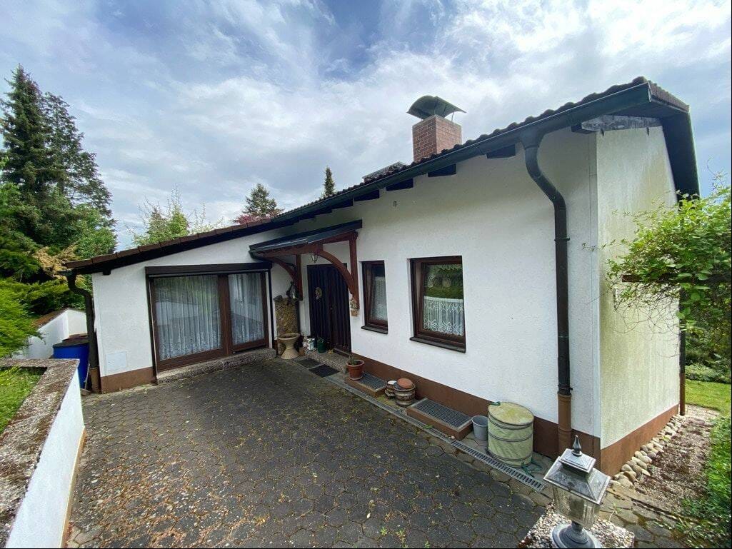Immobilie in Diespeck - Diespeck OT Stübach  - gemütliches Haus in ruhiger Lage mit herrlicher Fernsicht - Bild 3