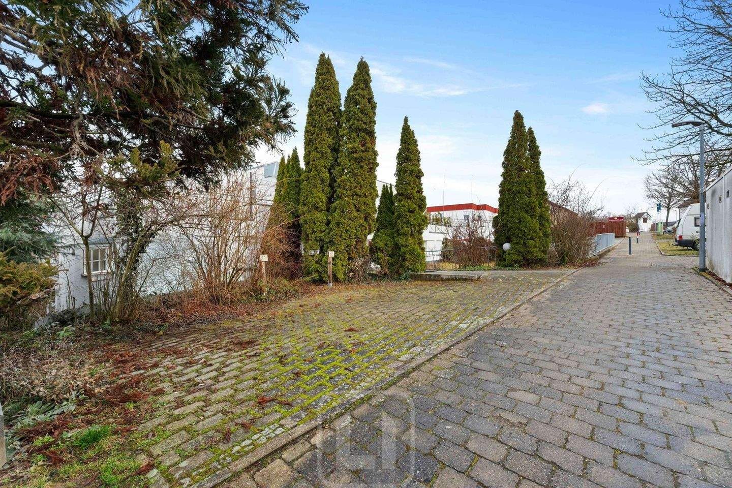 Immobilie in Leinfelden-Echterdingen - Kapitalanleger aufgepasst | Moderne 3,5-Zimmer-Wohnung mit sonnigem Balkon & Stellplatz - Bild 3
