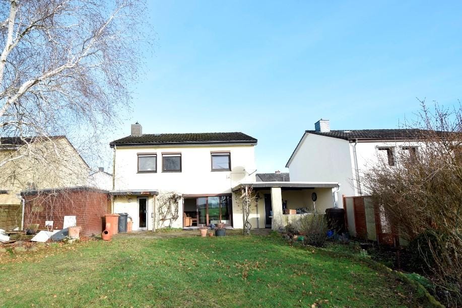 Immobilie in Weyhe - EFH in ruhiger Wohnstr.  mit unverbaubarem Blick aufs Feld! + EBK + Carport + Garten - Bild 0