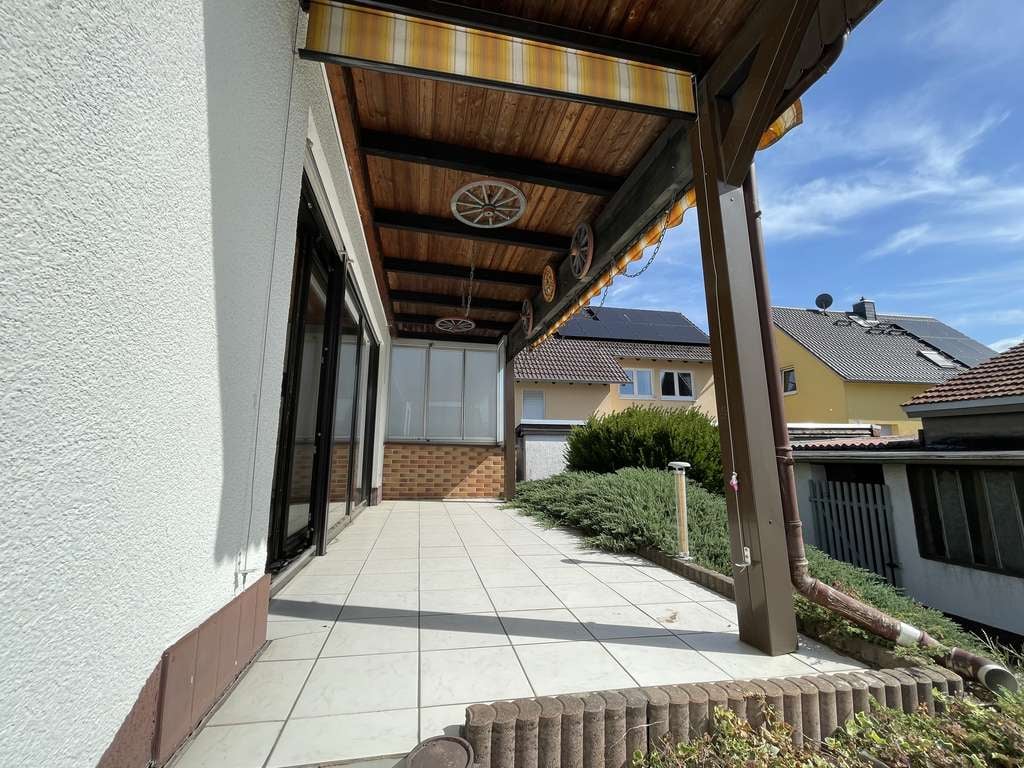 Immobilie in Erzhausen - Freistehender Bungalow in Erzhausen - Bild 2
