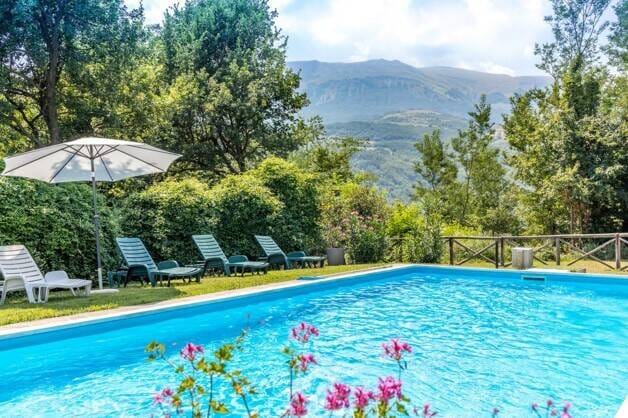 Immobilie in Waldaschaff - Bauernhaus und Cottage mit Pool und Bergblick - Bild 2