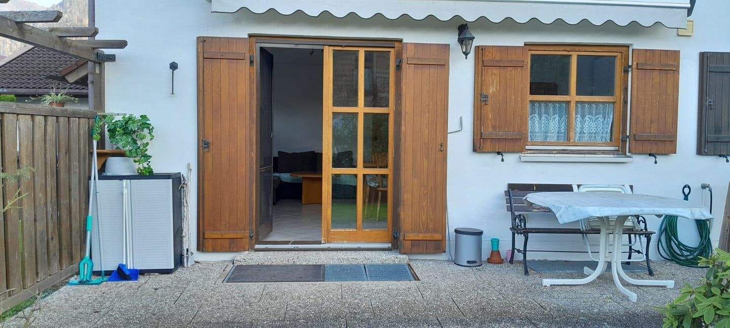 Immobilie in Unterwössen - Maisonette-Wohnung (EG und UG) mit Garten - Bild 0