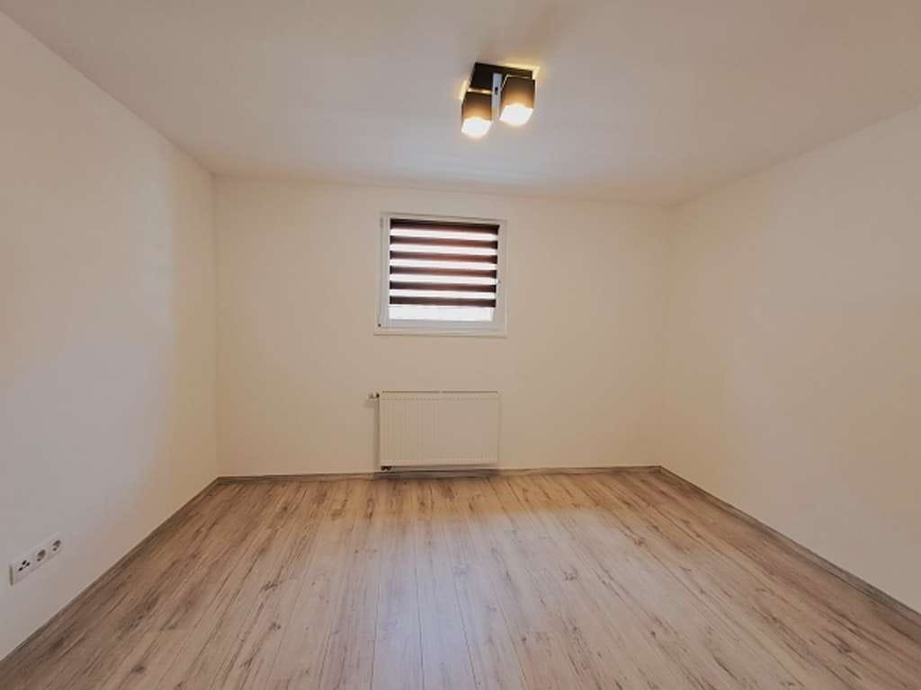Immobilie in Lustadt - NEUER PREIS ! Attraktive 3-Zimmer Wohnung mit Balkon und Gartenanteil - Bild 3