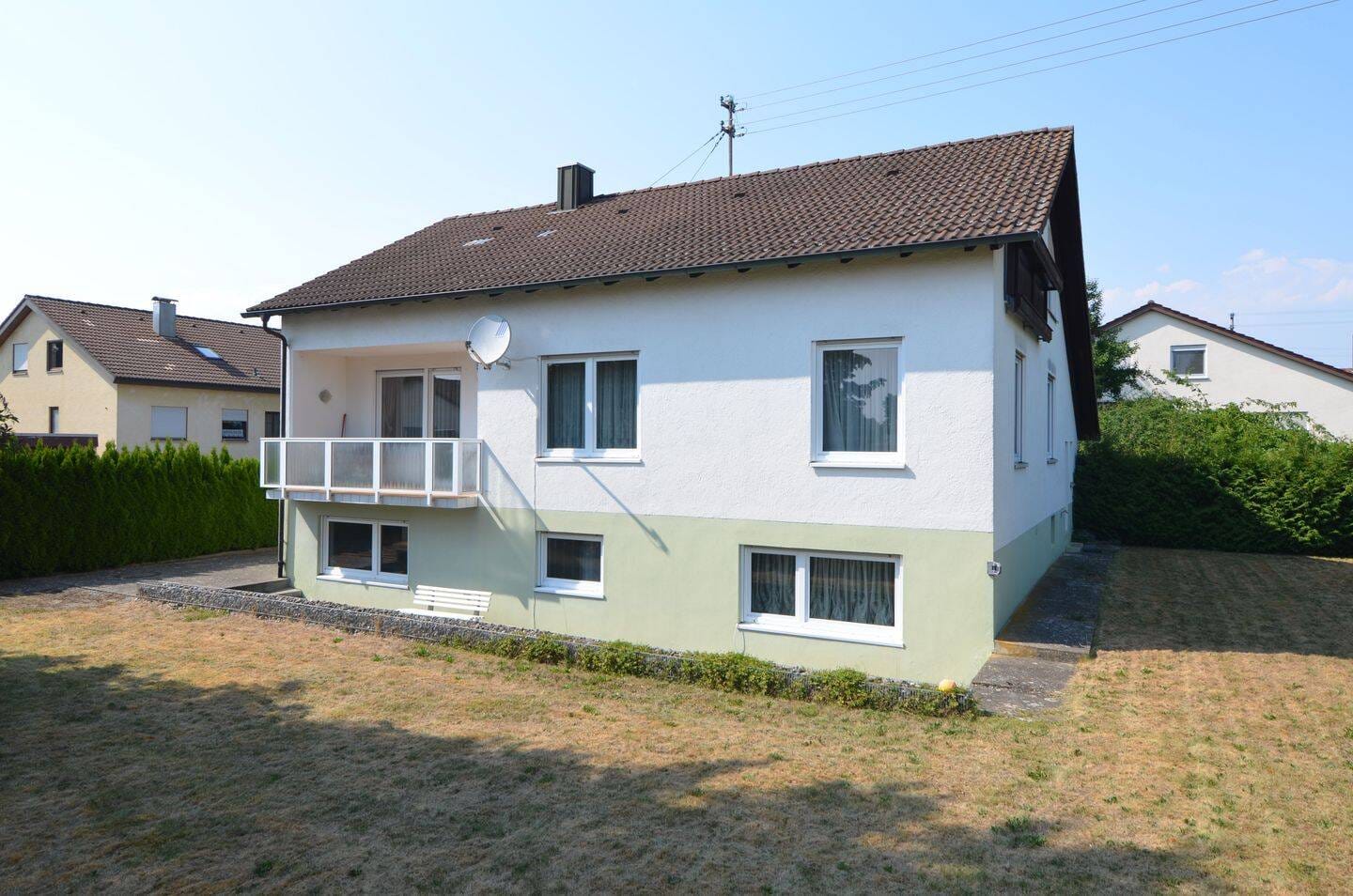 Immobilie in Ertingen - Einfamilienhaus mit Einliegerwohnung - Bild 2