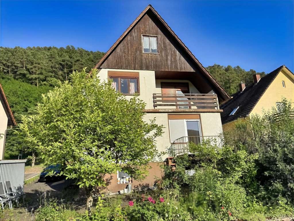 Immobilie in Erfweiler - Großzügiges Wohnhaus mit großem Garten in sehr ruhiger Lage - Bild 2