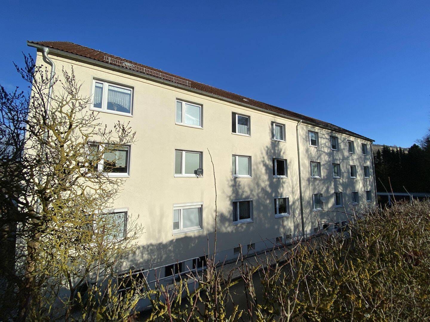 Immobilie in Dornburg-Camburg - Freie & gepflegte 3-Zimmer-Wohnung - Ihr neues Zuhause in Dorndorf-Steudnitz - Bild 2