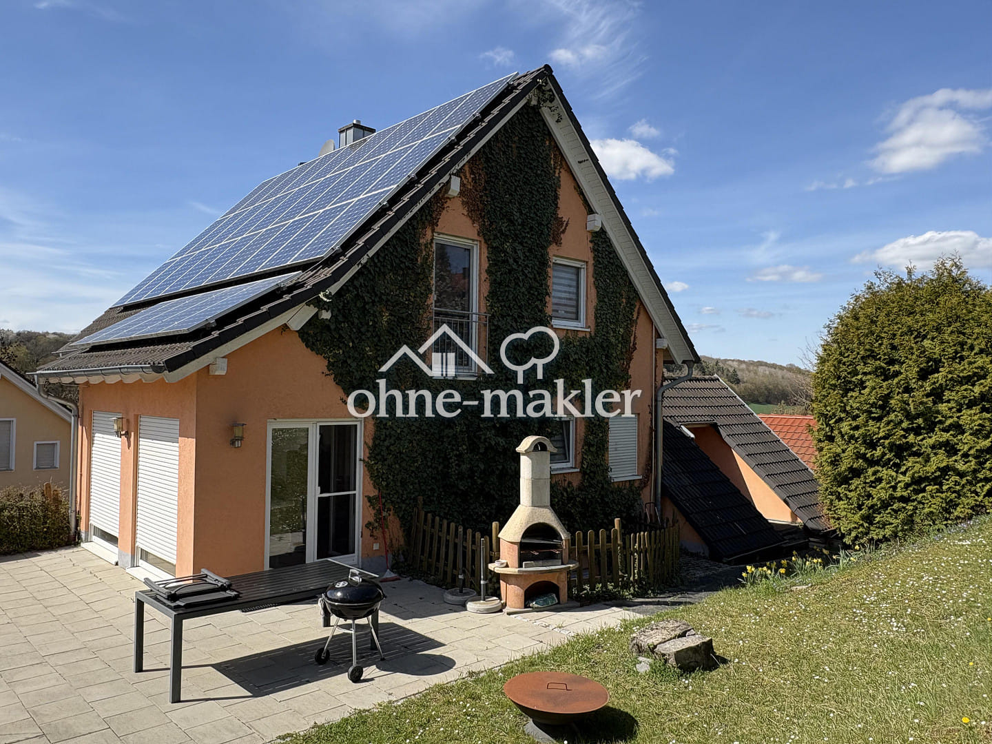 Immobilie in Kirchheim - Modernes, massives Einfamilienhaus mit Einliegerwohnung courtagefrei in Kirchheim bei Würzburg - Bild 0