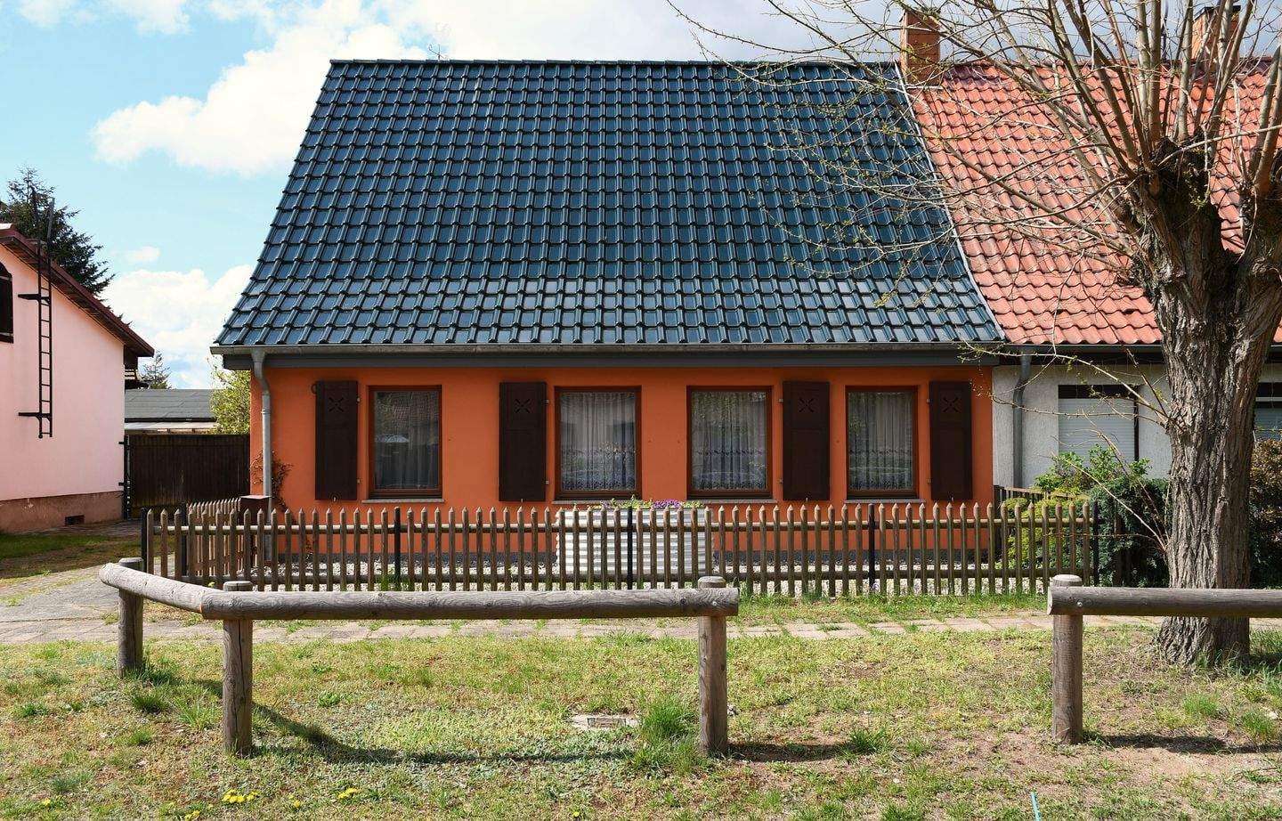 Immobilie in Zehdenick - Uckermark - Charmante Doppelhaushälfte mit weitläufigem Garten - Bild 2