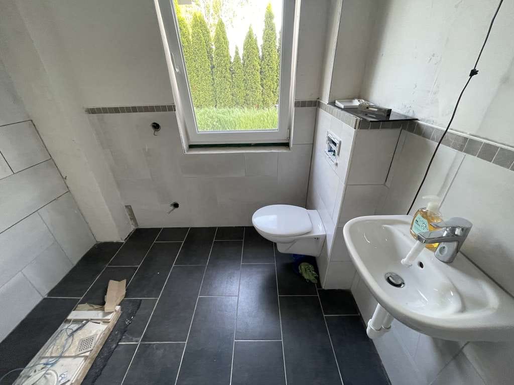 Immobilie in Lützen - Im Jahr 2018 erbautes Einfamilienhaus - 5 Zimmer - 1000 m² Grundstück für Ihre Familie - Bild 4