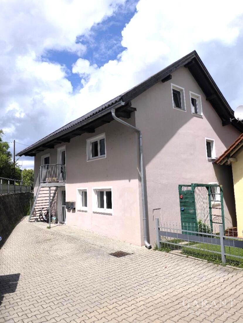 Immobilie in Passau - Verkauf unter dem Marktwert - Ideal für langfristige Kapitalanleger - Bild 1