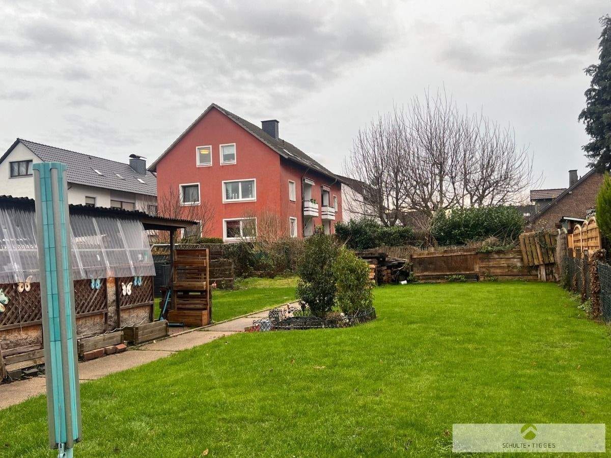 Immobilie in Werl - Ein-/Zweifamilienhaus mit Gartenidylle und Ausbaupotential in Werl-Büderich zu verkaufen! - Bild 2