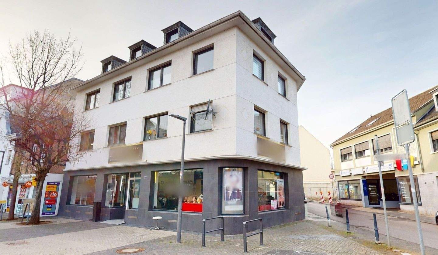 Immobilie in Euskirchen - Attraktives Stadthaus || Solide Kapitalanlage || Langfristige Perspektive - Bild 0