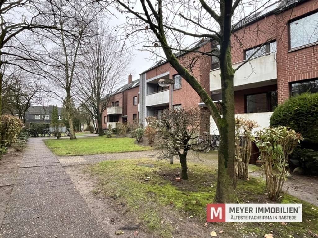 Immobilie in Oldenburg - Solide 2 ZKB Wohnung in attraktiver Lage von Wechloy (Obj.-Nr. 6561) - Bild 0