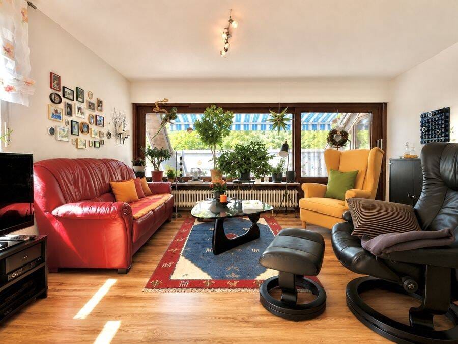 Immobilie in Bad Breisig - Eigentumswohnug mit Hauscharakter - sonnige Loggia, Weitblick und naturnahes Wohnen - Bild 3