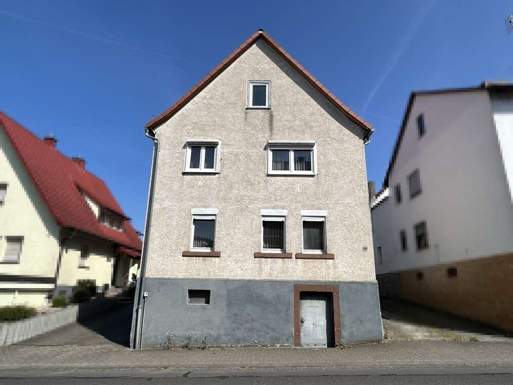 Immobilie in Röllbach - Einfamilienhaus mit Nebengebäuden und zusätzlichem Baugrundstück! - Bild 0