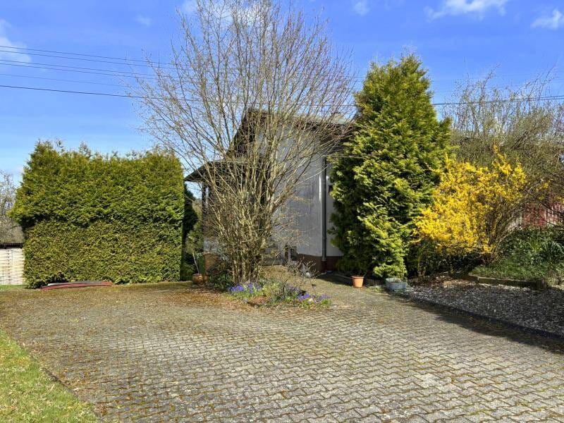 Immobilie in Mähren - Einfamilienhaus in ruhiger, naturnaher Lage von Mähren mit herrlichem Grundstück - Bild 0