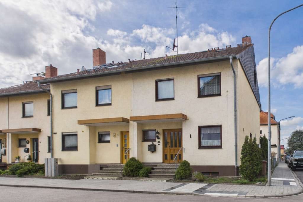 Immobilie in Lorsch - Gepflegte DHH mit Garten & Balkon | Familientraum in Top-Lage | Lorsch - Bild 0