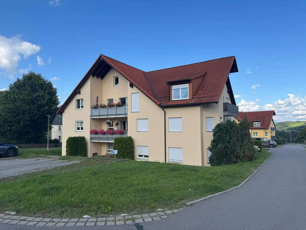 Immobilie in Thermalbad Wiesenbad - Vermietet 3-Raumwohnung in beliebter Lage von Schönfeld! - Bild 1