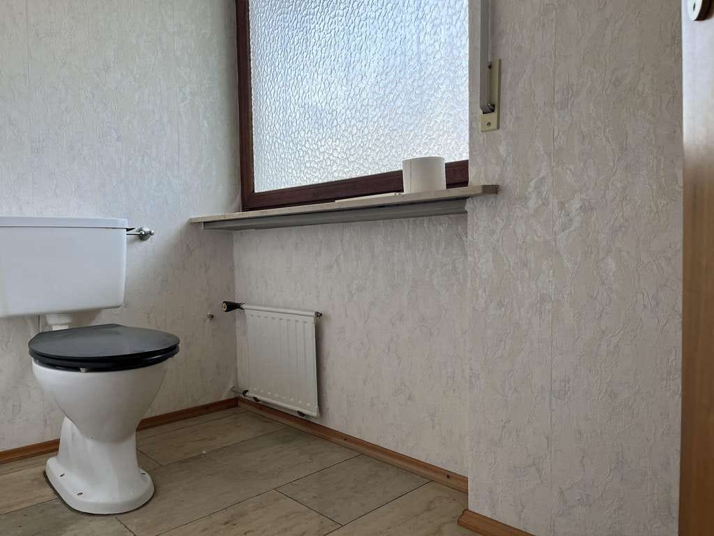 Immobilie in Rosenberg - Großzügiges Zweifamilienhaus mit schönem Garten in Rosenberg - Bild 2