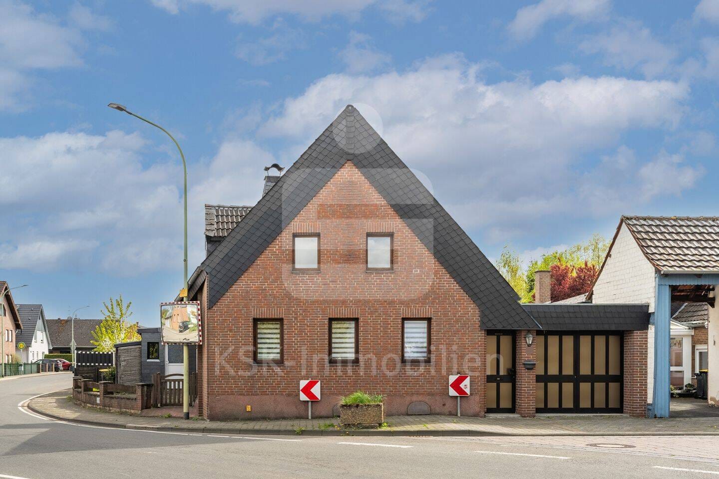 Immobilie in Vettweiß - Ein Haus wie kein zweites - Fachwerk trifft Lebensgefühl. - Bild 1