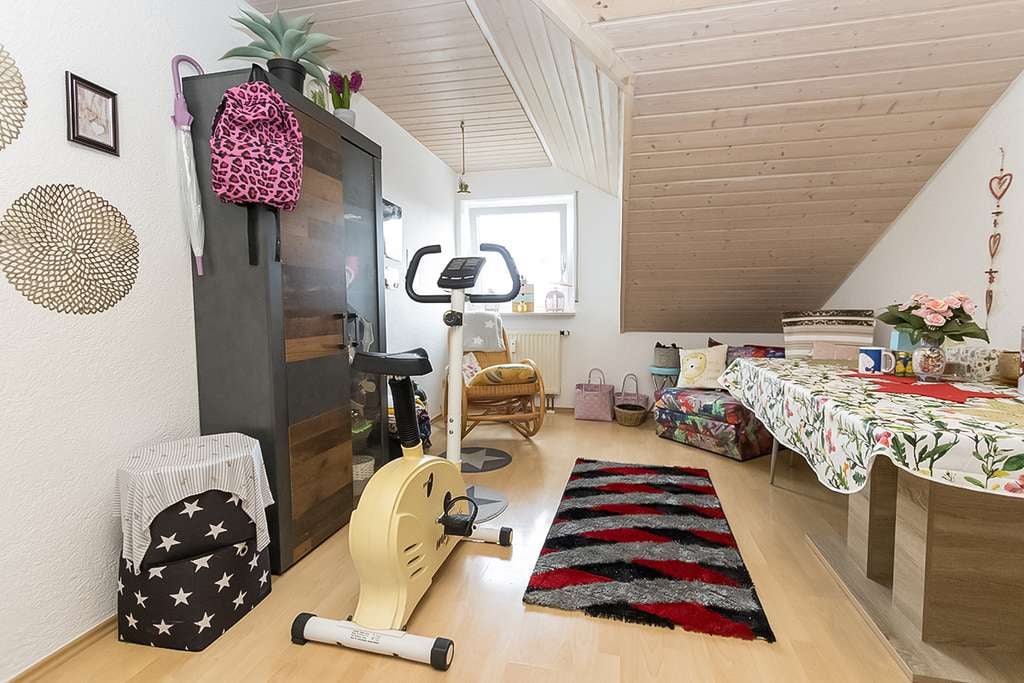 Immobilie in Sigmaringen - Am Stadtrand von Sigmaringen ... charmante Wohnung mit Balkon und viel Komfort - Bild 3