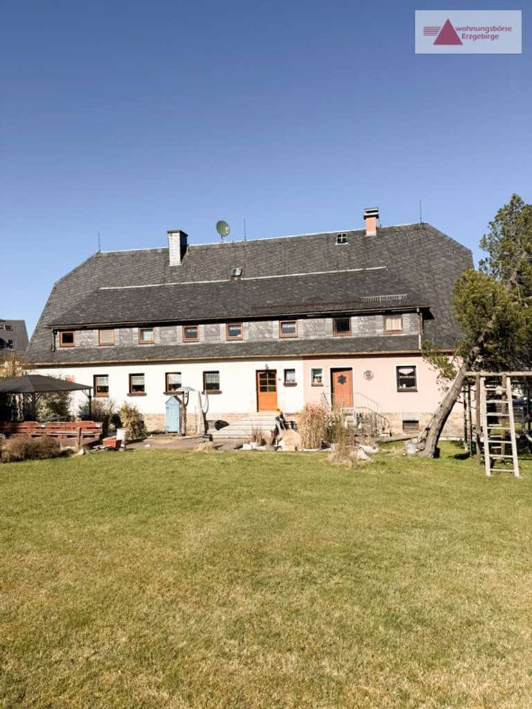 Immobilie in Crottendorf - Einfamilienhaus mit Ausbaureserve & großem Grundstück in Crottendorf | 2 WE möglich | Nebengebäude - Bild 1