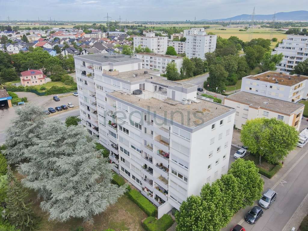 Immobilie in Sandhausen - Weitblick inklusive – Eigentumswohnung mit Loggia und TG-Stellplatz in Sandhausen - Bild 0