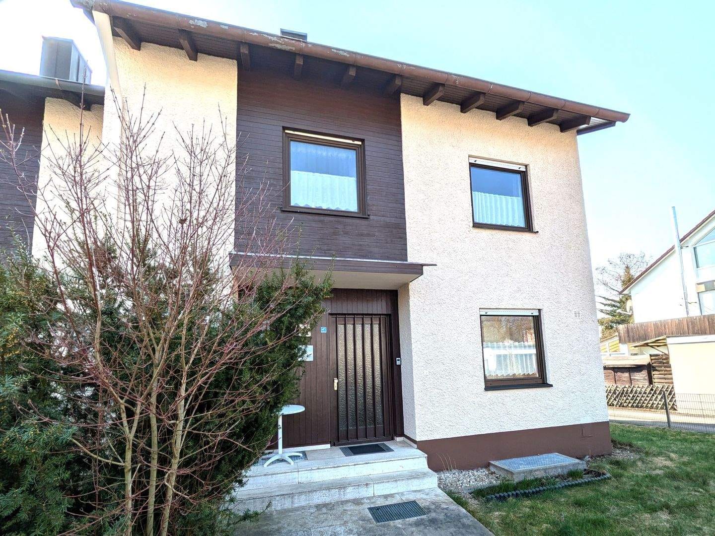 Immobilie in Lenting - DHH in Lenting für große Familie / 6 Zimmer / auch als Gästehaus möglich - Bild 0
