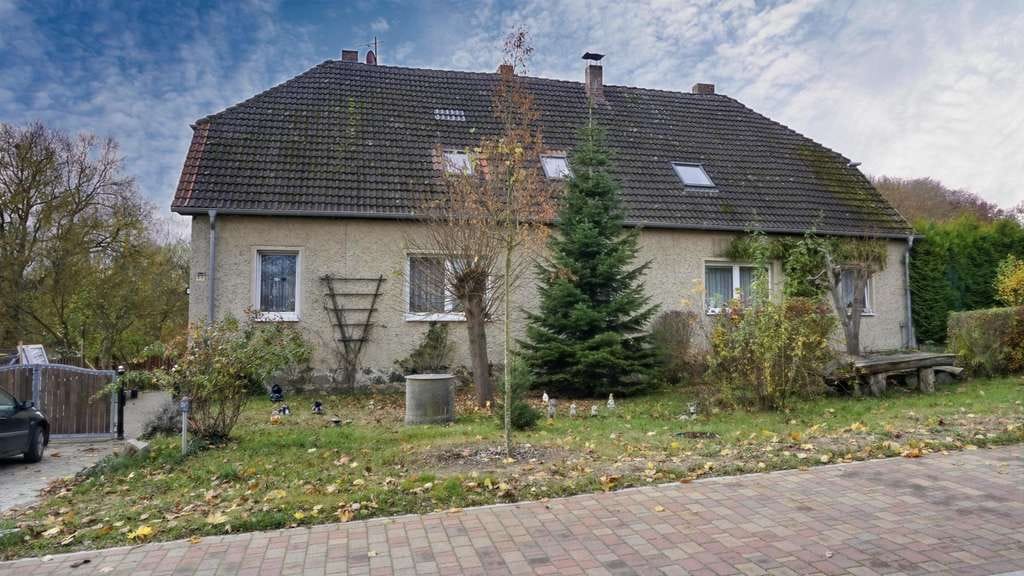 Immobilie in Boitzenburger Land - Charmante Doppelhaushälfte mit großem Grundstück – viel Platz, Ruhe und Potenzial im Herzen der - Bild 0