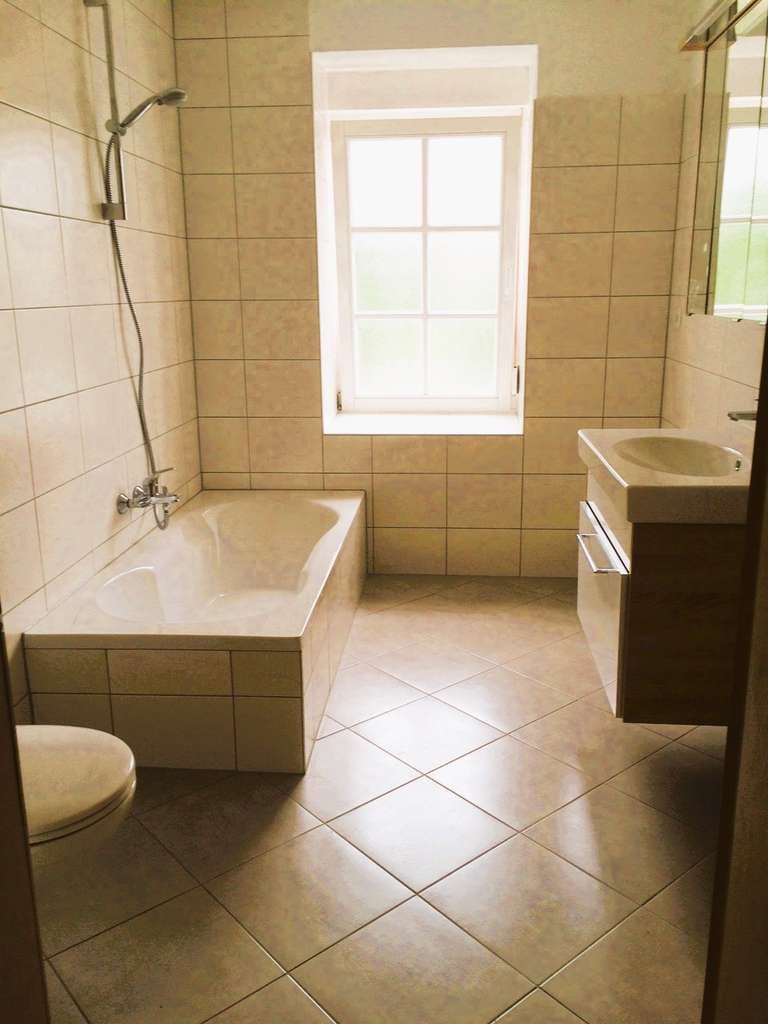 Immobilie in Bad Liebenzell - **Seltene Gelegenheit: 5,6 % Rendite - vermietete ETW & sofortiger Cashflow!** - Bild 4