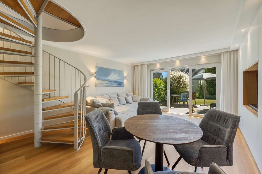 Immobilie in Brodersby - Luxuriöses Ostsee-Juwel: Modernisierte Maisonettewohnung mit Meerblick & Sauna – nur 150m zum Strand - Bild 0