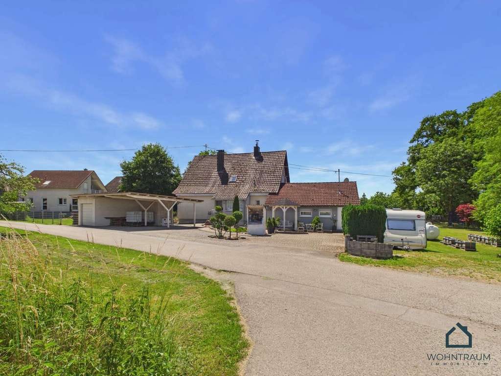 Immobilie in Schwanau - Seltene Gelegenheit: Zweifamilienhaus mit Ferienwohnung, Pool & 1.961 m² Grundstück - Bild 0