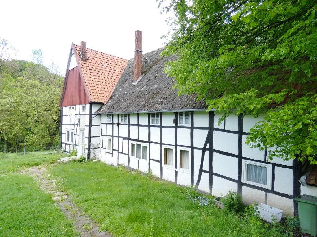 Immobilie in Bad Salzuflen - Landleben pur: Fachwerkhaus - Bild 2