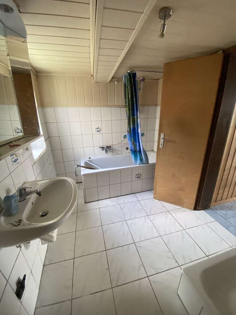Immobilie in Adenbach - Mit Talent und Geschick , günstig ins Eigenheim  - Bild 3