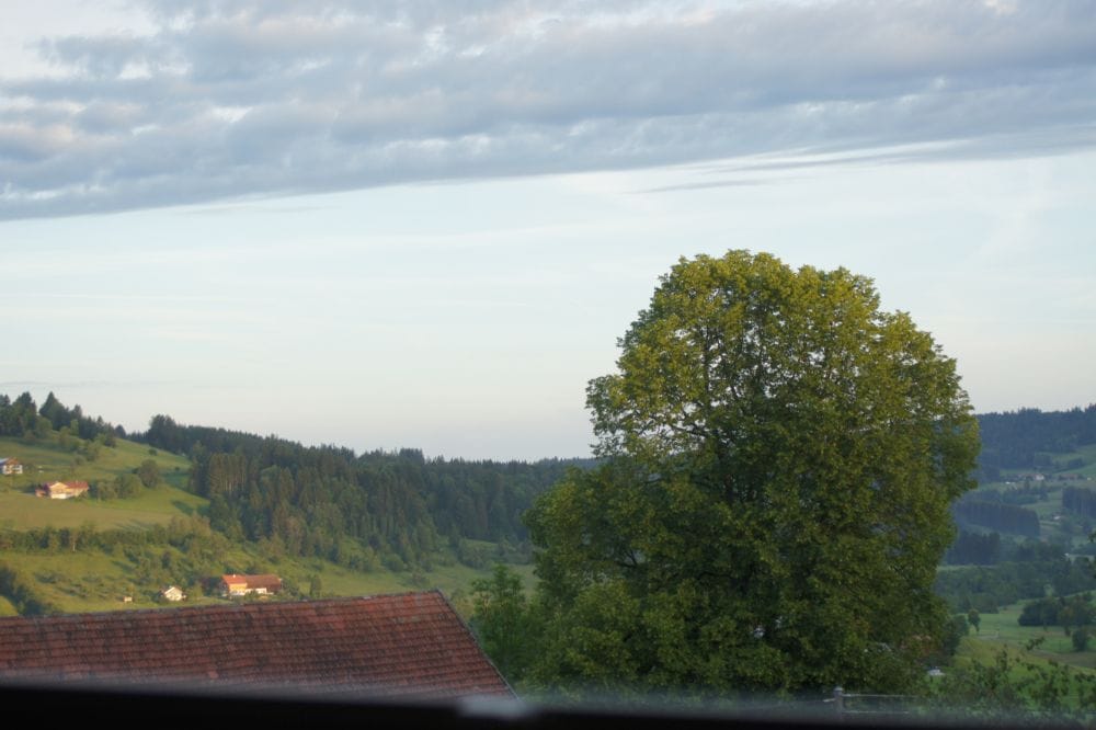 Immobilie in Missen-Wilhams - Gemütliche Dachgeschoßwohung mit Weit- & Panoramablick - als Ferienwohnung in Missen-Wilhams im Allgäu - Bild 2