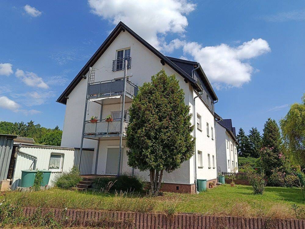 Immobilie in Teutschenthal - Mehrfamilienhaus mit stabiler Ertragsbasis und Entwicklungspotential - Bild 1