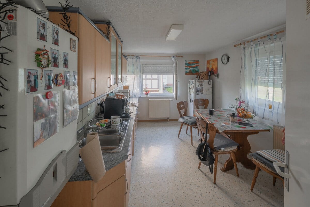 Immobilie in Dunningen - Sonniges 2 Familienhaus mit viel Platz für Ertrag und Rendite - Bild 2