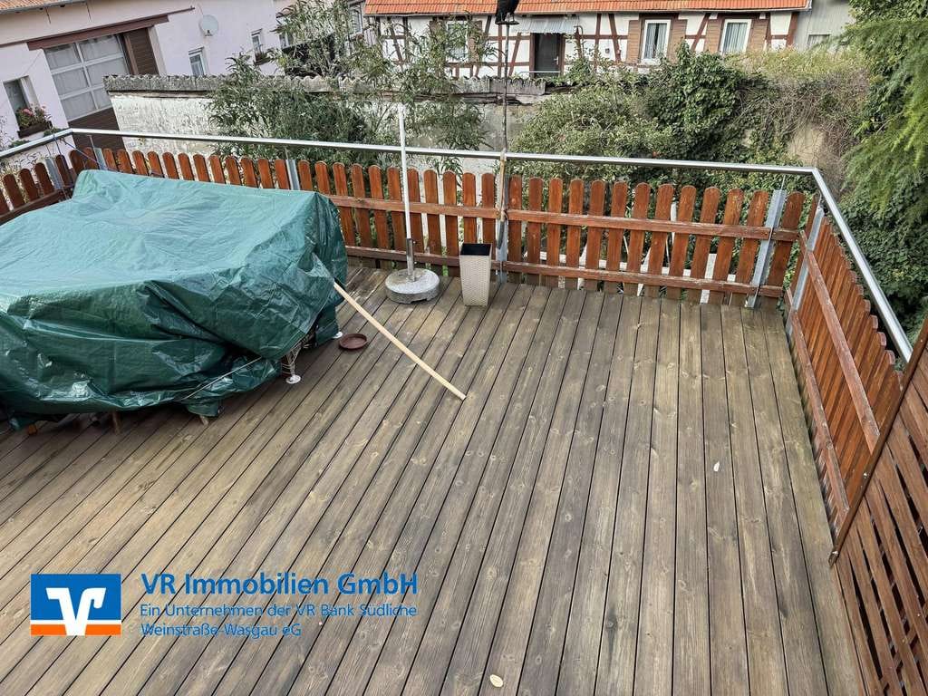 Immobilie in Billigheim-Ingenheim - Umfangreich modernisiertes und gepflegtes Wohnhaus mit eigenem Garten - Bild 4