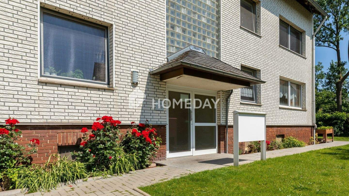 Immobilie in Söhlde - Charmante 3-Zimmer-Dachgeschosswohnung mit Keller, Garage und schönem Ausblick - Bild 2