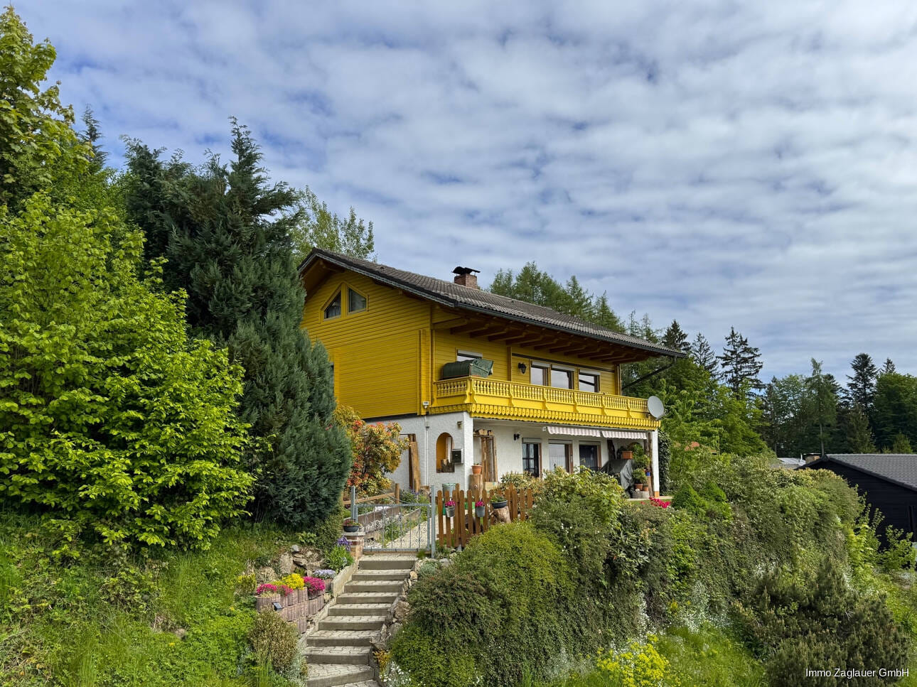 Immobilie in Thurmansbang - Leben, wo andere Urlaub machen – Sonnige Höhenlage mit Fernblick in Solla bei Thurmansbang! - Bild 0