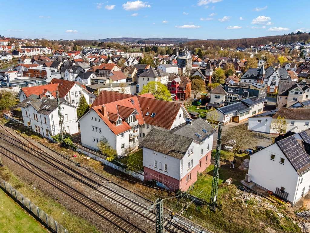 Immobilie in Lollar - TOP Rendite - vermietete DG-Wohnung für Monteure im Herzen von Lollar - Bild 2